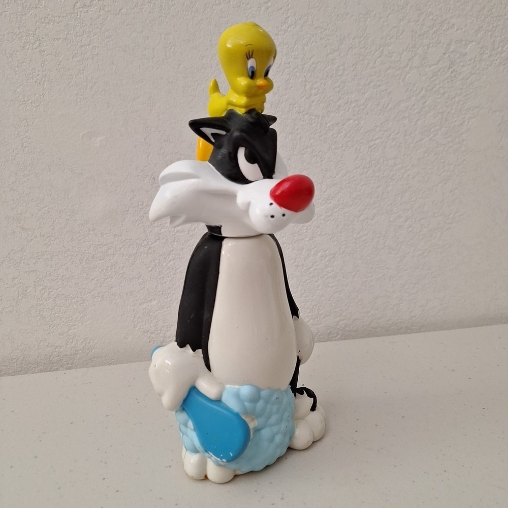 Vtg NEW FULL Minnetonka Sylvester and Tweety Bird Shampoo‎ 9" Tall